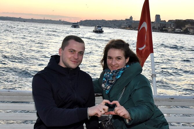 Bosphorus Explorer: 3-Hour Cruise with Asian Side Visit - Maiden’s Tower, Topkapı Palace, and the return journey