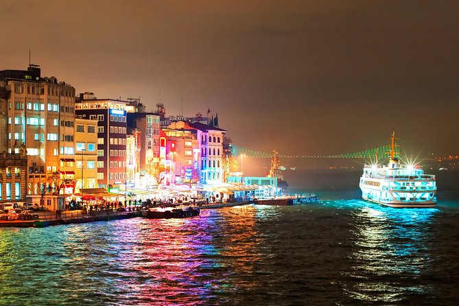 Bosphorus Night Cruise: Dinner, Drinks & Hotel Pickup - What you see between Kabataş and the bridges
