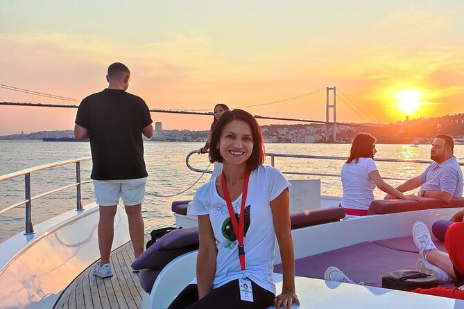 Bosphorus Sunset Yacht Experience: Istanbul’s Best - Rumeli Fortress and the narrowest part of the strait