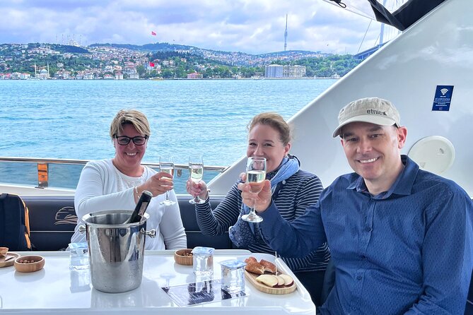 Bosphorus Yacht Cruise with Stopover on the Asian Side - (Morning or Afternoon) - Beylerbeyi Palace and the Ottoman waterfront