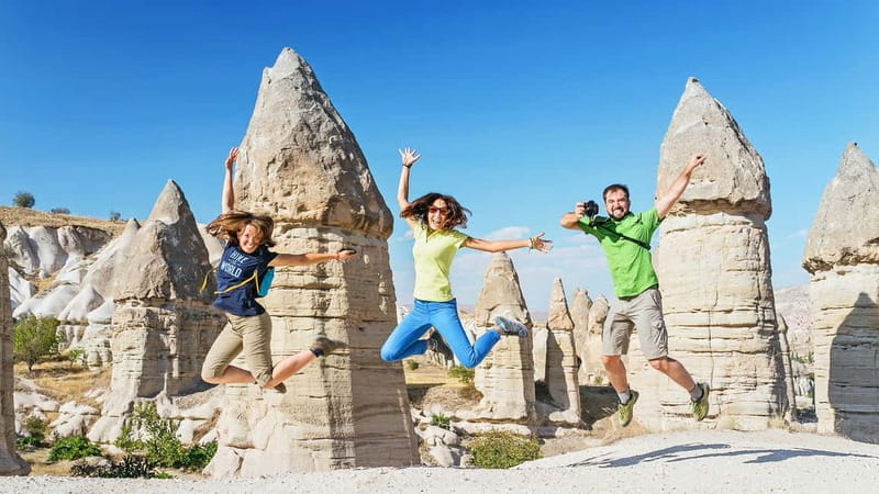 Cappadocia: Best of Red and Green Small Group Guided Tour - Uchisar Castle viewpoint and the Pigeon Valley story