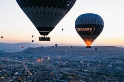 Goreme Hot Air Balloon Flight at Sunrise