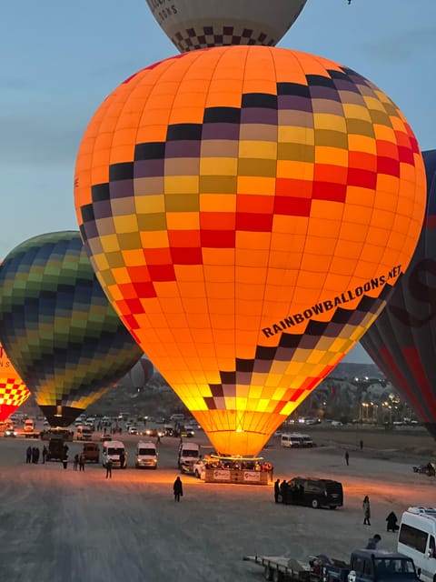 Cappadocia: Göreme Sunrise Hot Air Balloon Flight - Safety briefing, crew, and basket size