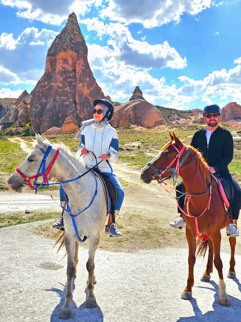 Cappadocia : Horseback riding with fantastic view - The hotel pickup across Cappadocia
