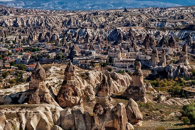 Cappadocia Mix Tour Half Green Tour and Half Red Tour - Pigeon Valley and the Uçhisar viewpoint