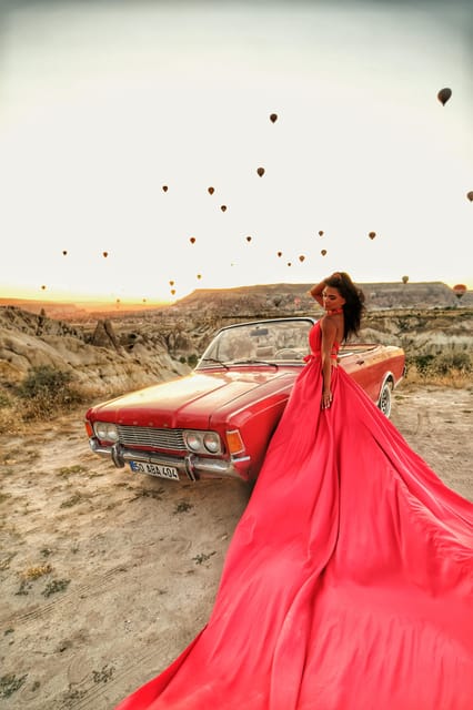 Cappadocia: Private Outdoor Photoshoot at Sunrise w/Transfer - The balloon question you should take seriously