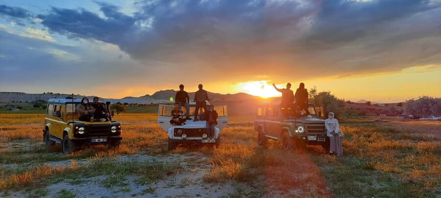 Cappadocia: Private Sunset, Sunrise & Day Jeep Safari Tour - Photo stops and the value of a good driver
