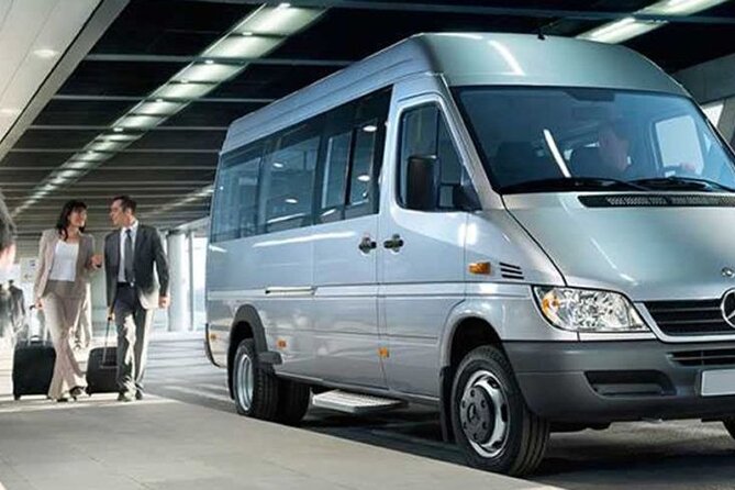 Cappadocia Shared Transfer From/To Nevsehir and Kayseri Airport - What the ride is like inside the shared van