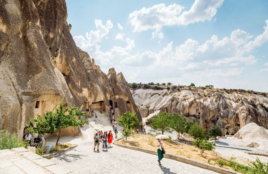Cappadocia: Small Group Guided Full-Day Red Tour with Lunch - Why the Red Route works for a first day in Cappadocia