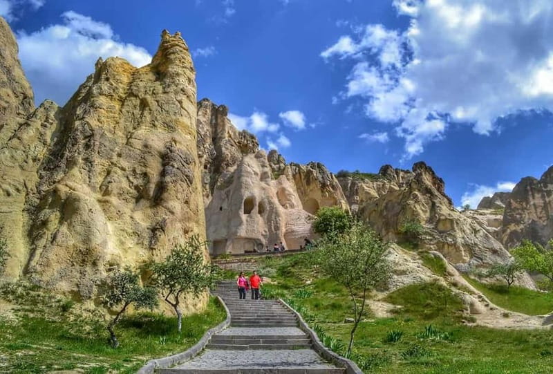 Cappadocia: Small-Group North Tour - Göreme Open-Air Museum brings the past indoors
