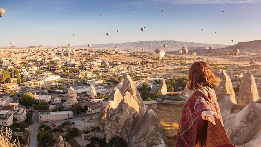 Cappadocia: Sunrise Balloon Watching Tour - Stop one: balloons inflating near the launch area