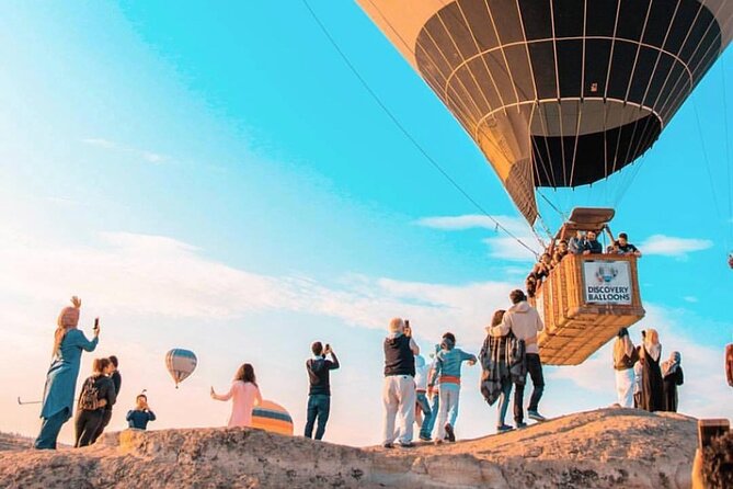 Cappadocia Sunrise Hot Air Balloon Flight / Discovery Balloons - One hour above Göreme National Park