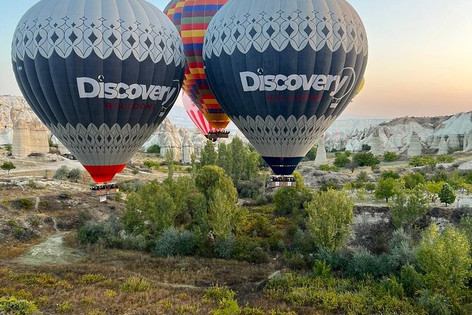 Cappadocia Sunrise Hot Air Balloon Flight / Discovery Balloons - What a group of 28 feels like in the basket