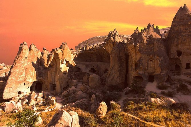 Cappadocia Tour - Uchisar Castle and an important admission detail