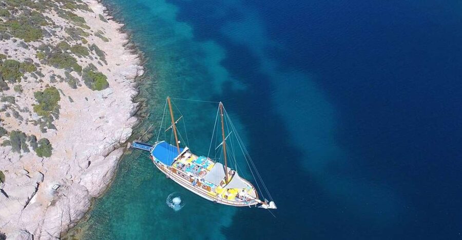 Cesme: Small Group Boat Tour with Open Buffet Lunch - The bays and swimming stops