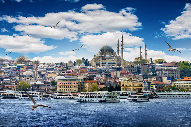 Circle Istanbul (Extraordinary Istanbul) - Taksim Square and the start in Beyoğlu