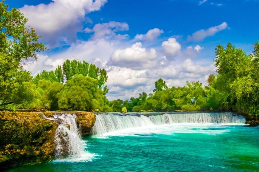 City of Side: Cabrio Bus & Green Lake Boat Tour with Lunch - Lunch beside the lake