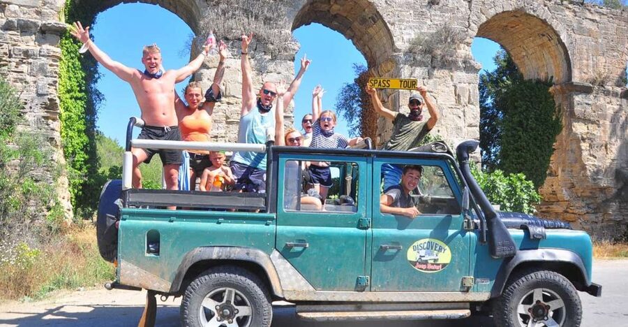 City of Side: Green Canyon Jeep Tour, Boat Trip & Waterfall - Lunch, Turkish tea, and a useful break