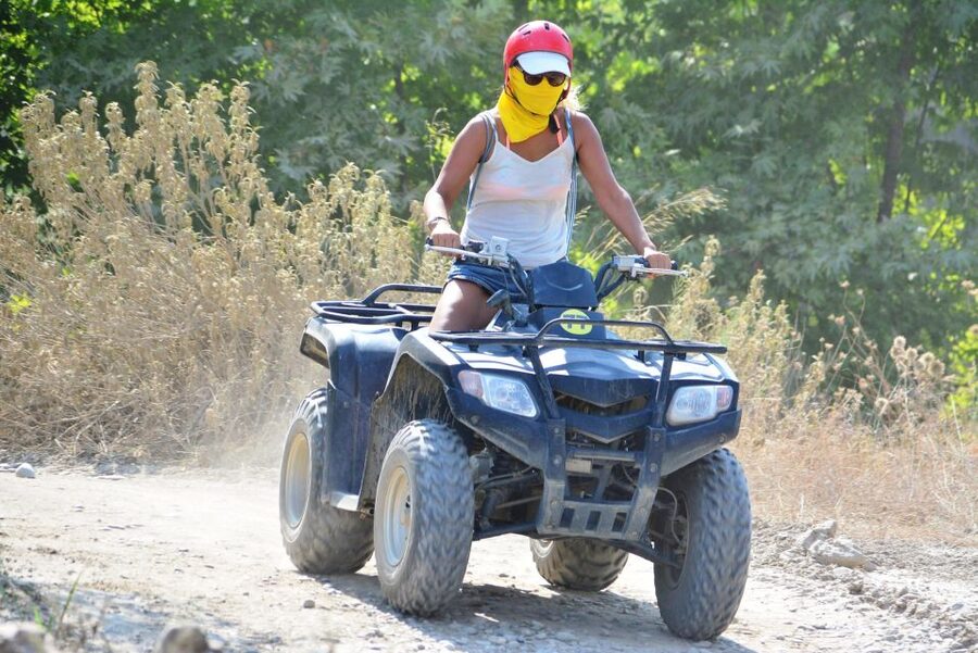 City of Side: Guided Quad Bike Riding Experience - Shower time and the optional photo package