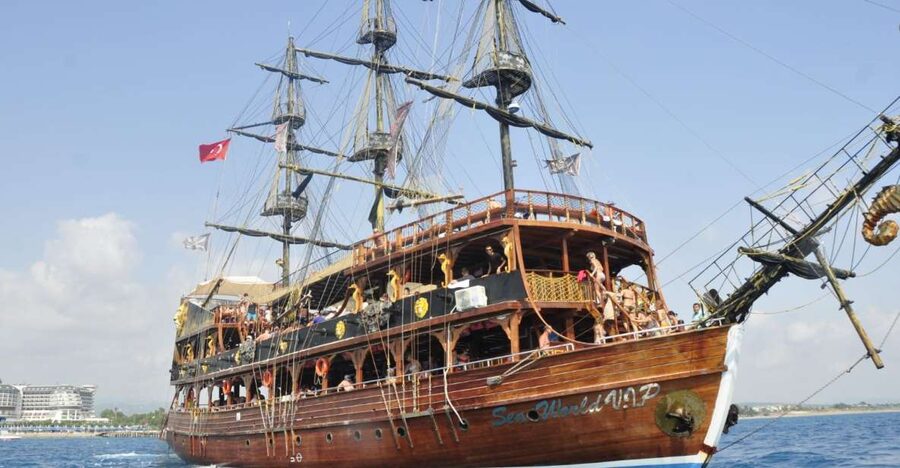 City of Side: Side & Caretta Bay Boat Trip w/ Lunch & Drinks - What this $25 Side boat trip actually offers