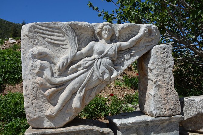 Daily Ephesus and Virgin Mary House Tour with Lunch Included - The House of the Virgin Mary and its religious meaning