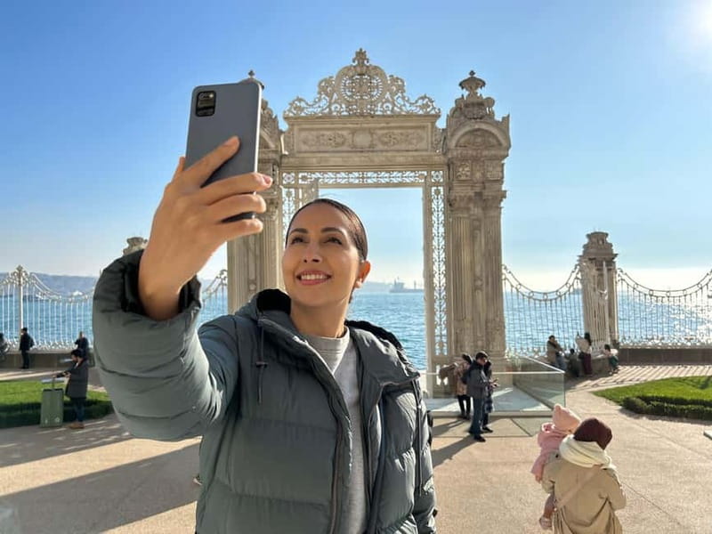 Dolmabahce Palace & Harem Fast-Track Entry with Audio Guide - How the audio guide changes the visit