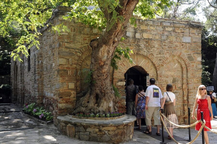 Ephesus: 3-Hours Private Tour - Walking the marble streets of Ephesus