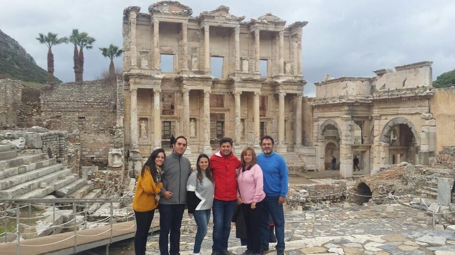 Ephesus: 3-Hours Private Tour - Private pickup from Kusadasi to the ruins