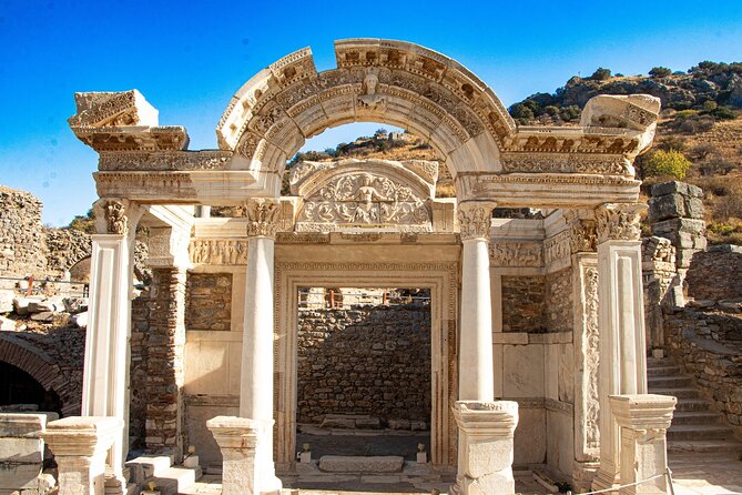 Ephesus Full-Day Tour with Lunch from Bodrum - Three hours among the ruins