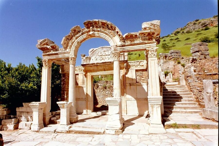 Ephesus: House of Virgin Marry & Artemis w Lunch & Ticket - At a glance
