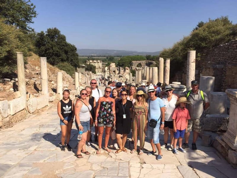 Ephesus: Mary's House Private & Group Tour with Ticket+Lunch - A flexible guide makes a real difference