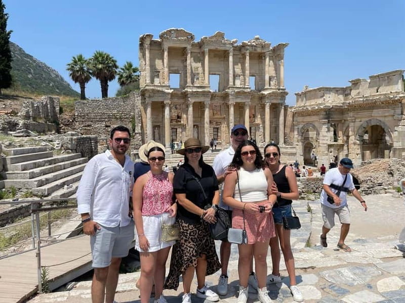 Ephesus: Mary's House Private & Group Tour with Ticket+Lunch - Mary’s House, a quiet first stop