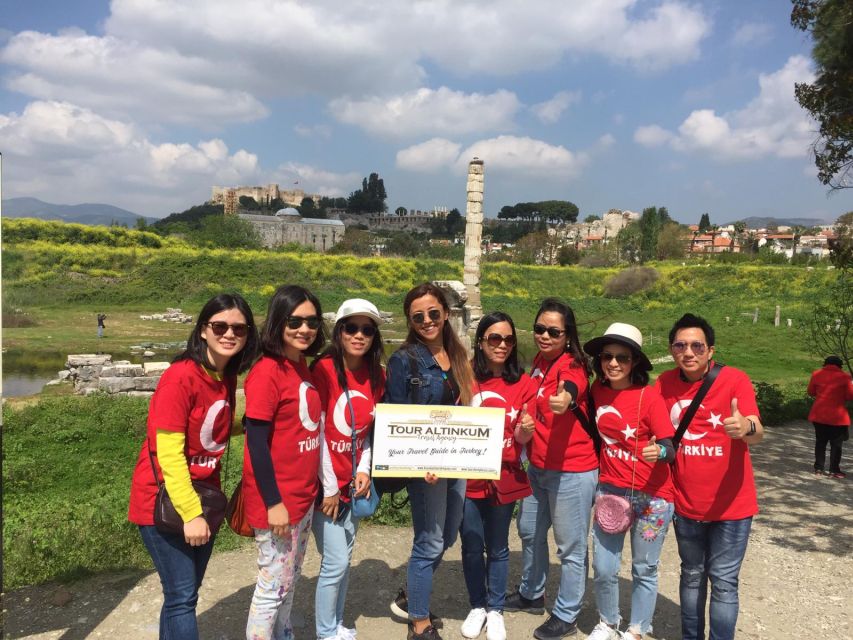 Ephesus: Mary's House with Lunch Tour FROM KUSADASI HOTELS - Inside the Terrace Houses