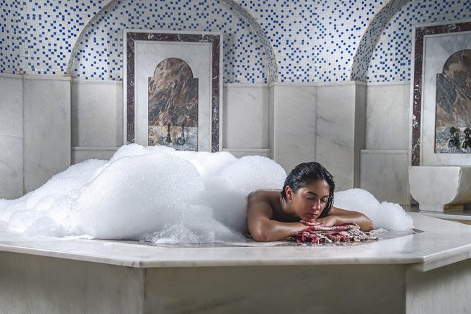 Ephesus Private Tour and Lunch from Kusadasi. Turkish Bath opt. - Lunch comes with a carpet presentation
