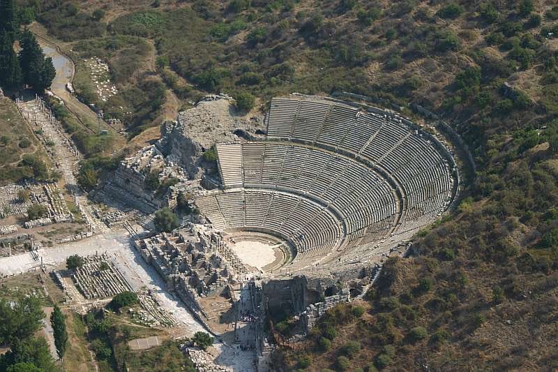 Ephesus: Small Group Tour for Cruise Passengers - Ephesus in two hours: marble streets and Roman scale
