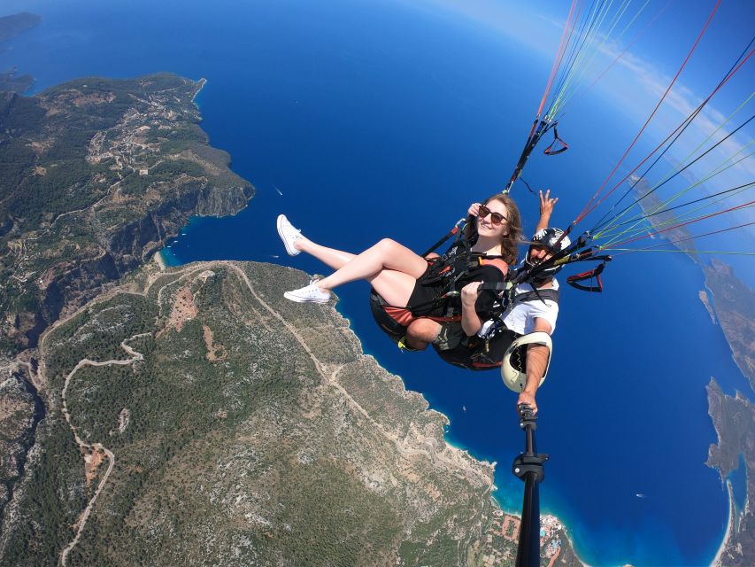 Fethiye: Babadag Tandem Paragliding Flight over Oludeniz - Looking down on Ölüdeniz and Butterfly Valley