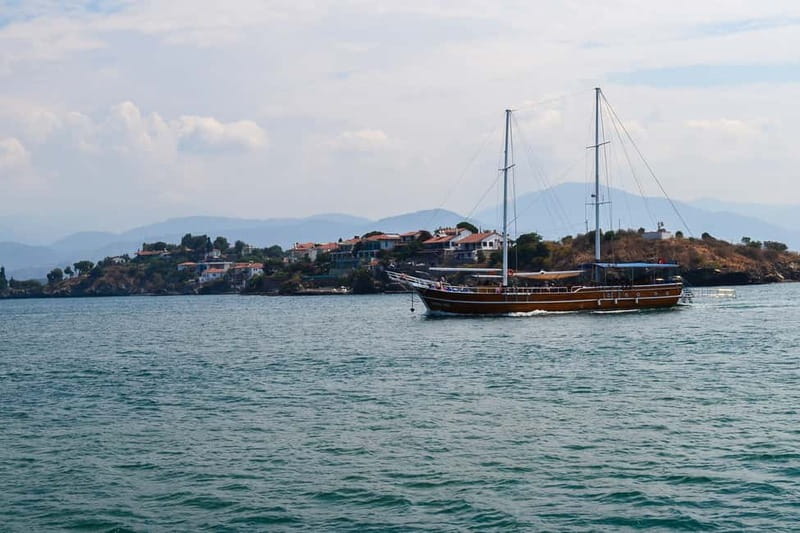Fethiye: Island Sailing Trip with Lunch and Hotel Pickup - Flat Island starts the swimming