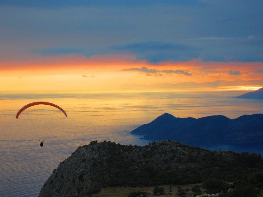 Fethiye: Tandem Paragliding Experience w/Hotel Pickup - The 45-minute drive and steep mountain road