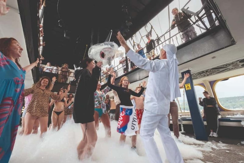 From Antalya/Kemer: All-Inclusive Party Boat with Lunch - Lovers Bay closes the coastal route