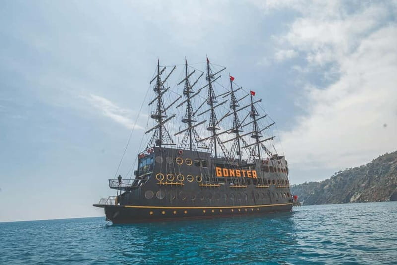 From Antalya/Kemer: All-Inclusive Party Boat with Lunch - What the $32 price really covers