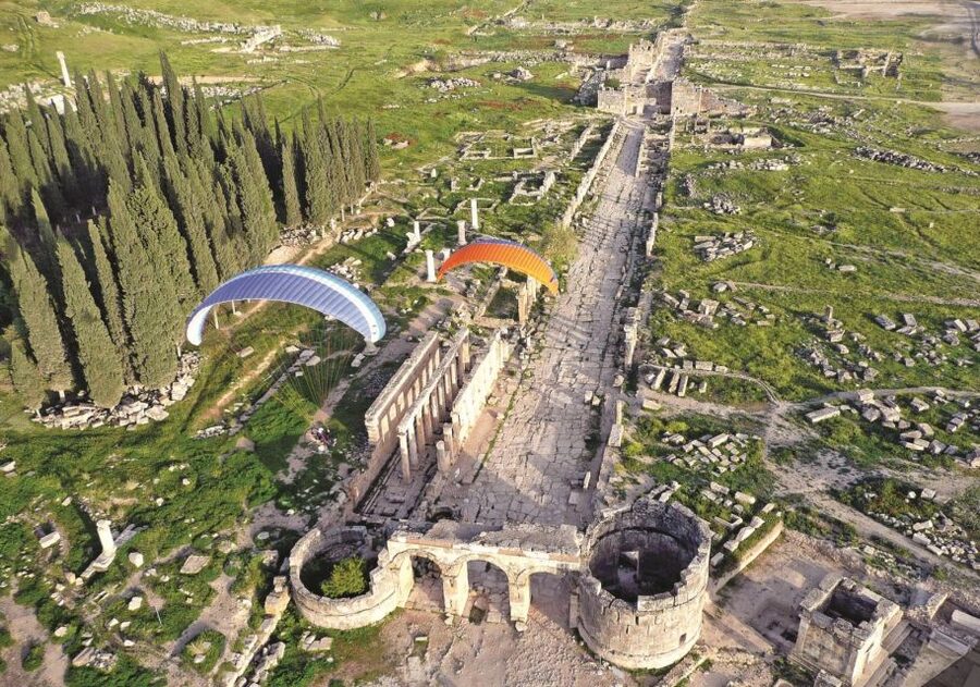 From Antalya/Kemer: Pamukkale Tour with Lunch and Transfers - Cleopatra Pool: the extra-cost choice