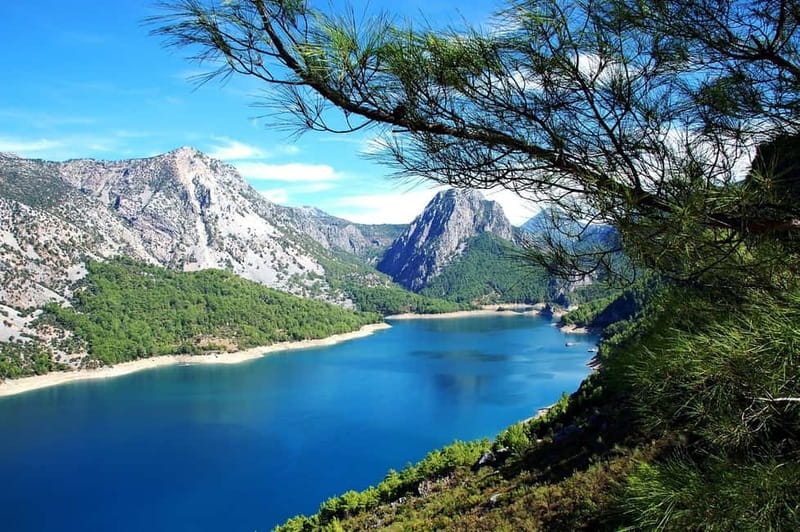 From Belek: Green Canyon Boat Trip with Lunch and Drinks - Who will enjoy this Green Canyon outing?
