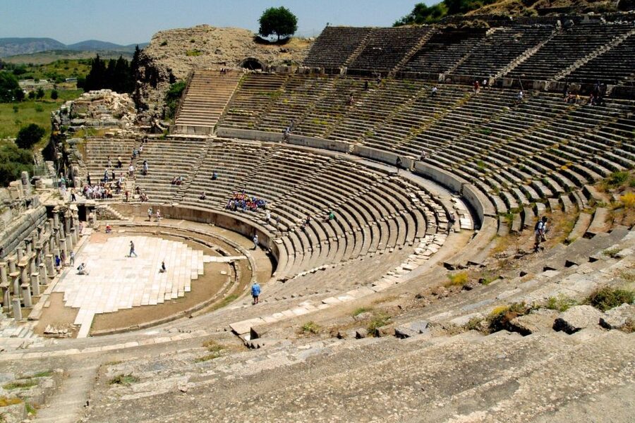 From Istanbul: 2-Day Ephesus, Pamukkale, & Hierapolis Tour - Day two, the ruins of Hierapolis