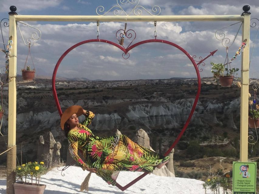 From Istanbul: 4-Day Istanbul, Cappadocia, Flight,Cave Hotel - Istanbul begins with Hagia Sophia and the Hippodrome