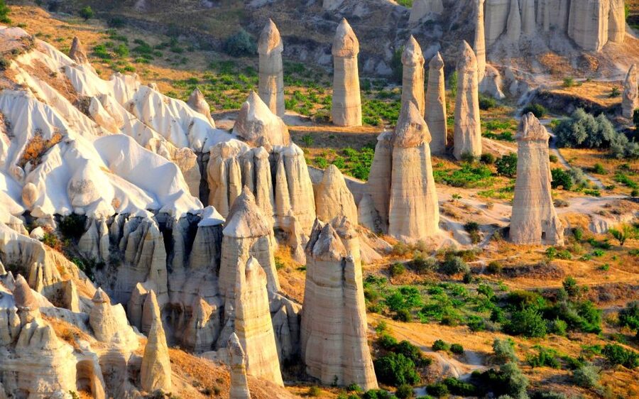 From Istanbul: Cappadocia Highlights 2-Day Tour with Balloon - Urgup and the carpet stop