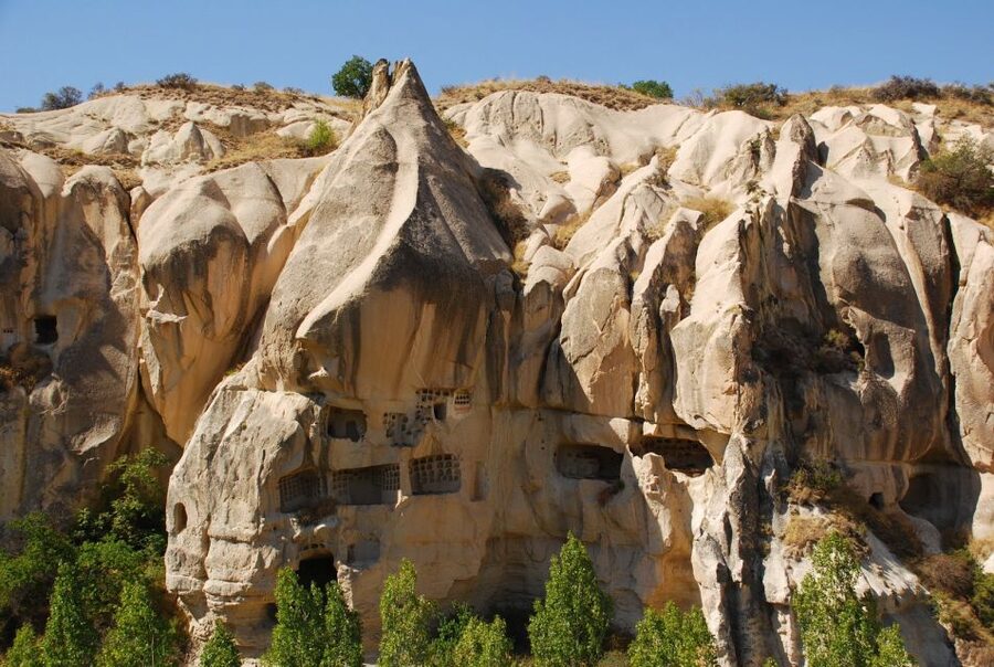 From Istanbul: Cappadocia Highlights 2-Day Tour with Balloon - The hotel: cave character, but confirm the assignment