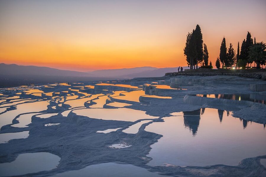 From Istanbul: Ephesus & Pamukkale 2-Day Trip with Flights - Flying from Istanbul to the Aegean coast
