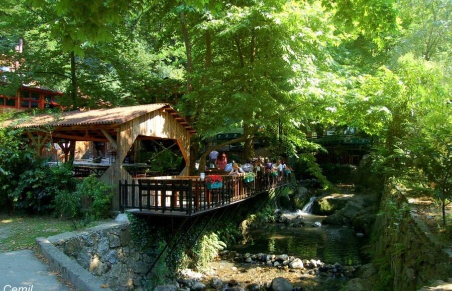 From Istanbul: Guided Day Trip to Sapanca and Masukiye - A quiet stop beside Sapanca Lake