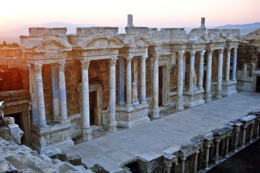 From Istanbul: Private Pamukkale and Hierapolis Day Tour - Who should choose this day trip?