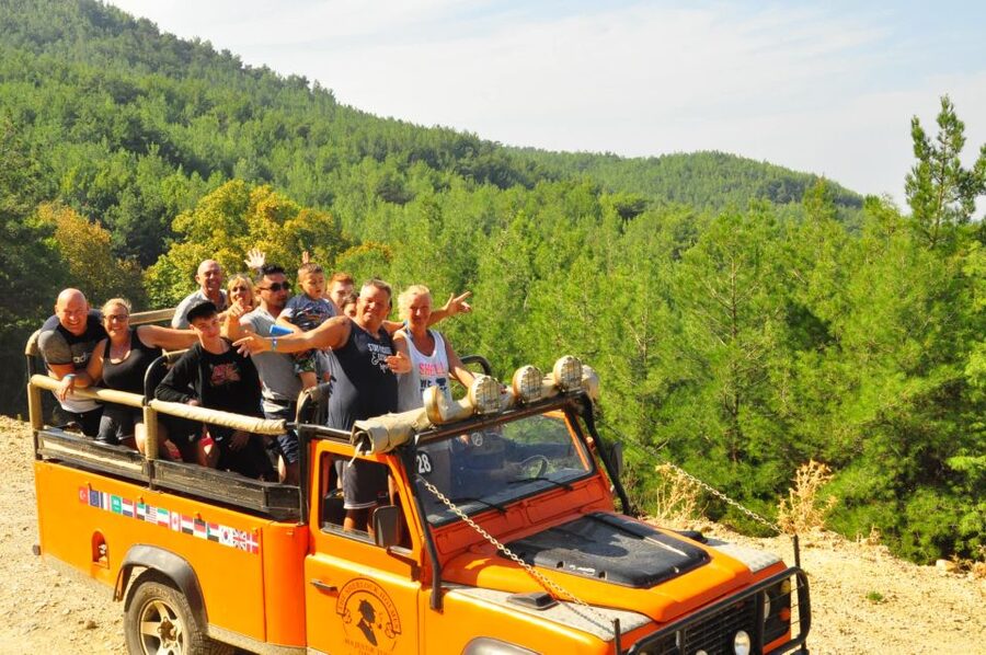From Kusadasi: Full-Day National Park Jeep Tour with Lunch - Leaving Kusadasi for the Peninsula National Park